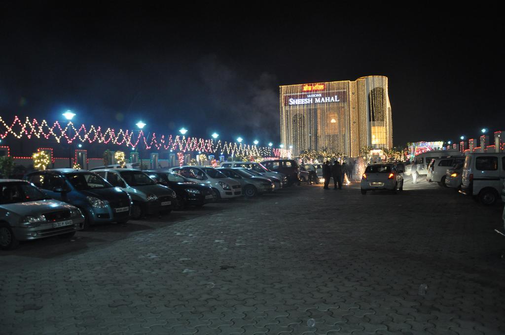 Jassons Sheesh Mahal Hotel Murthal Exterior photo