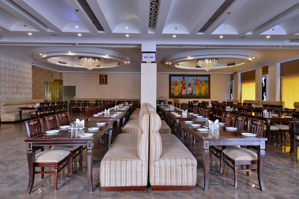 Jassons Sheesh Mahal Hotel Murthal Exterior photo